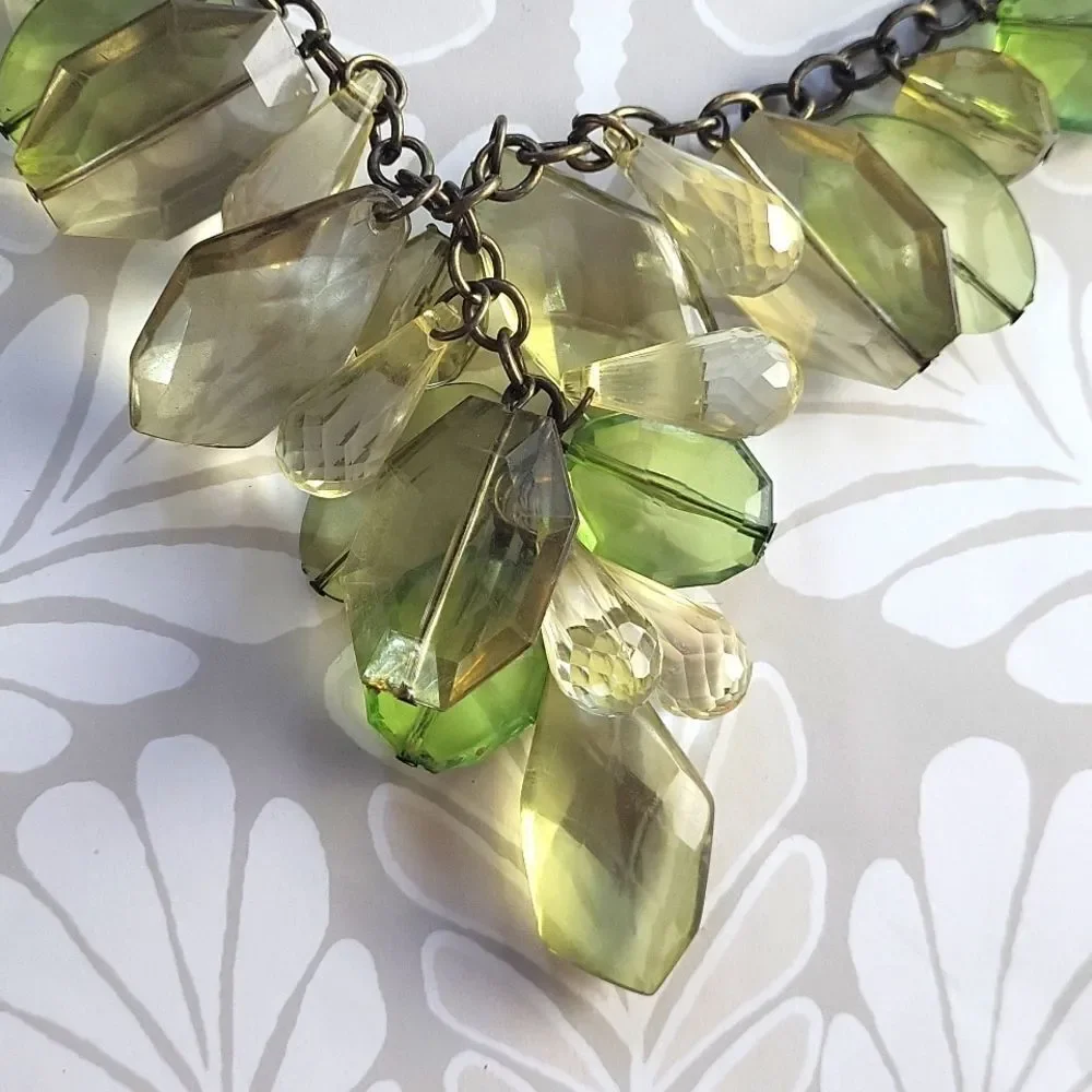 Vintage Green Acrylic Teardrop Statement Necklace